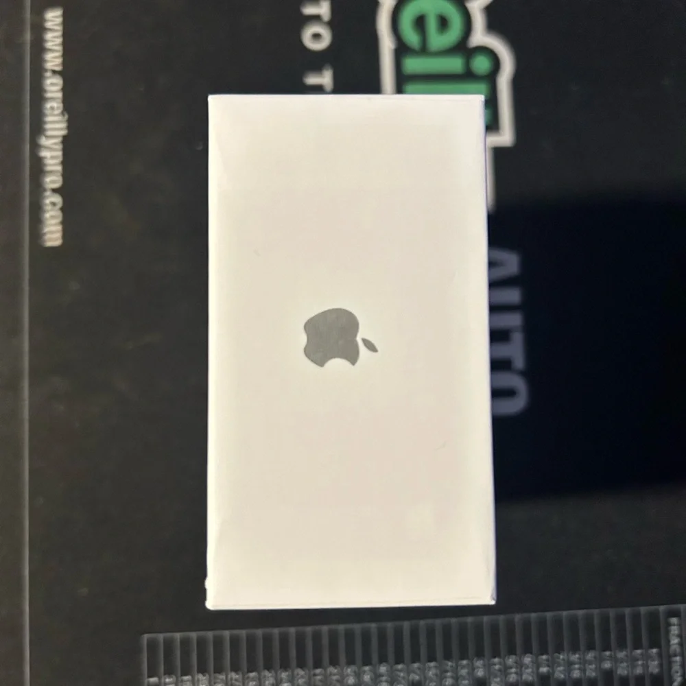 Wireless Earbuds with Charging Case - White